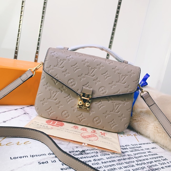 Louis Vuitton Crossbody Bag Code:40780