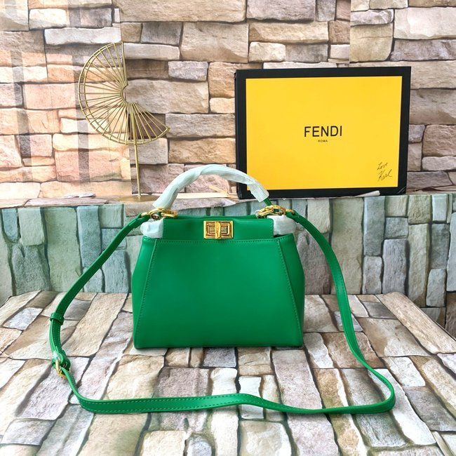 Fendi Handbag Code: F8Bn244