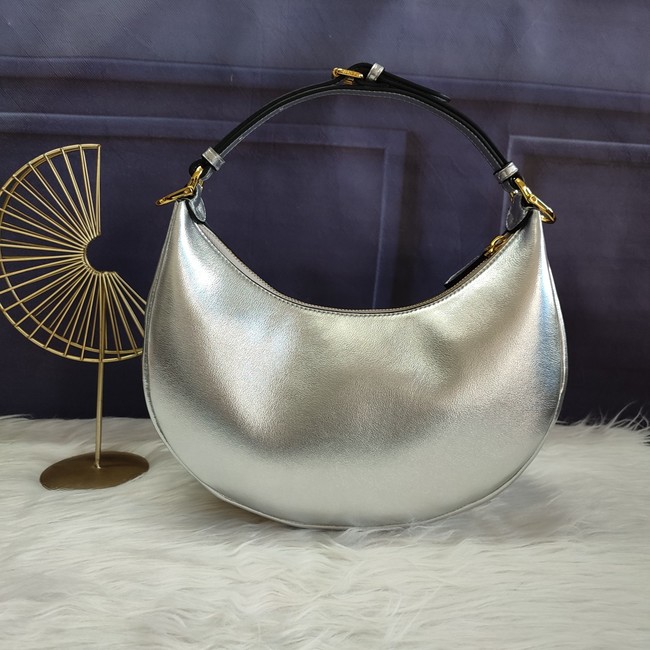 Fendi Crossbody Bag Code: 8Br798