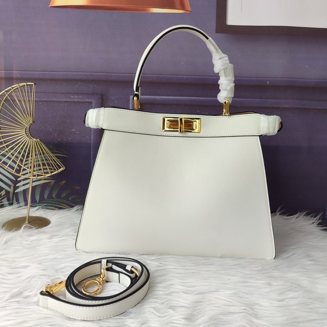 Fendi Lconic Peekaboo Iseeu Small Bag Code: 8Bn327