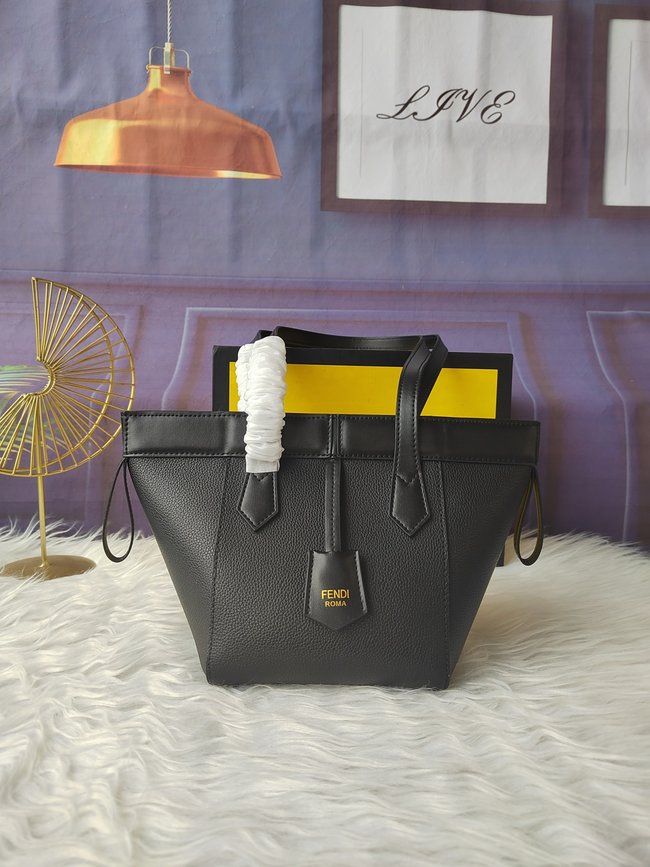 Fendi Full-Grain Leather Bucket Bag Code: 8Bs083