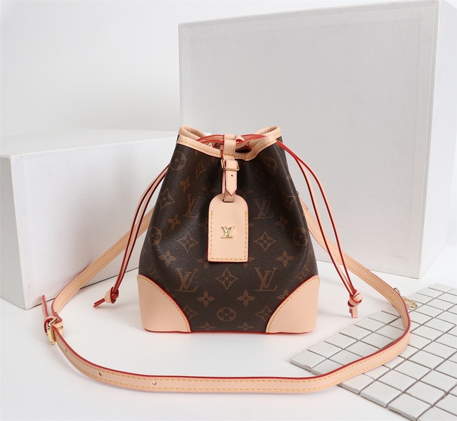 Louis Vuitton Drawstring Bucket Bag Code: M57088