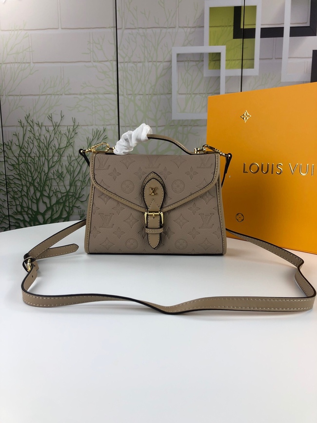 Louis Vuitton Crossbody Bag Code: M44919