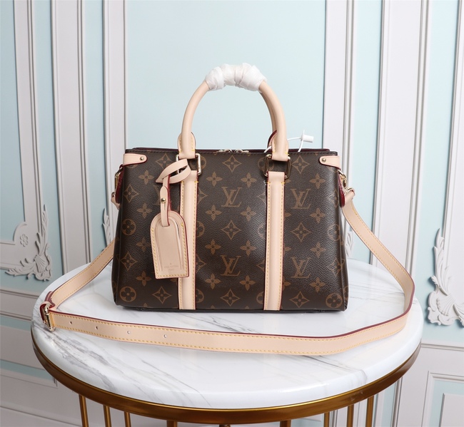 Louis Vuitton Handbag Code: M44815