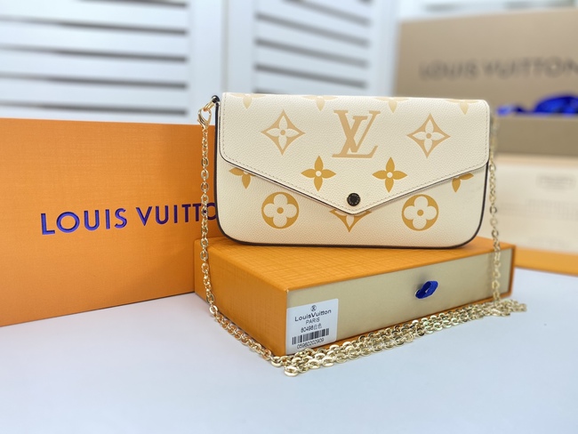 Louis Vuitton Pochette Chain Bag Code: M80498