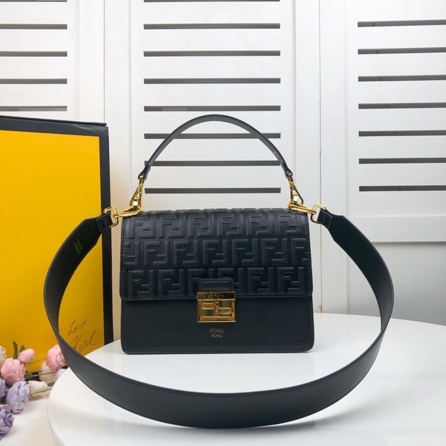 Fendi Fendi Kan L Crossbody Bag Code:2679056