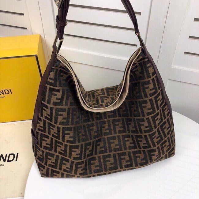 Fendi Shopping Bag Code: F0812