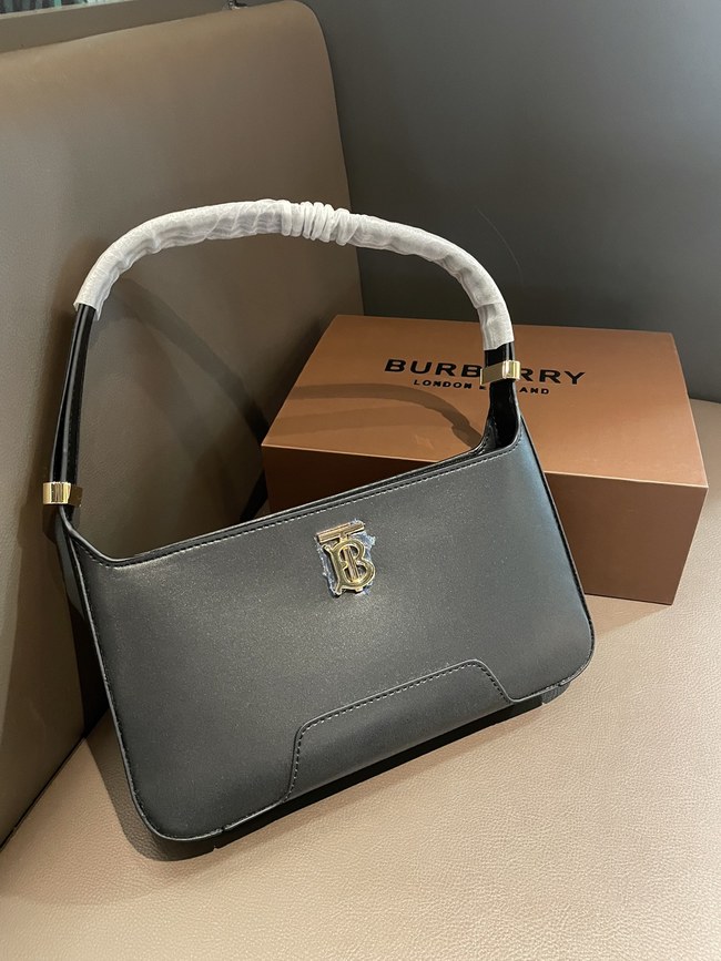 Burberry Shoulder Bag Straps Are Adjustable