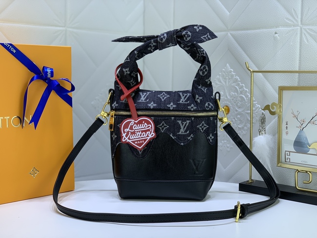 Louis Vuitton Japanese Cruiser Bag Code: M45970