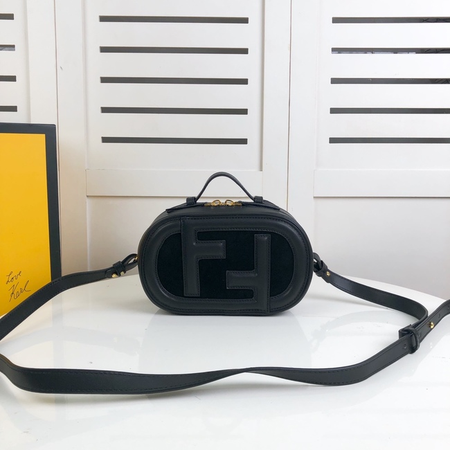 Fendi Crossbody Bag Code: F105