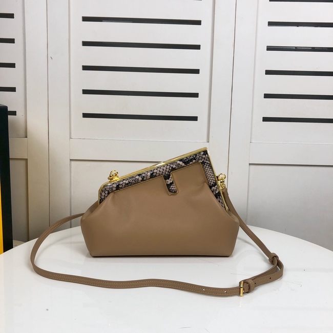 Fendi Cowhide Crossbody Bag Code: 833#/832#/