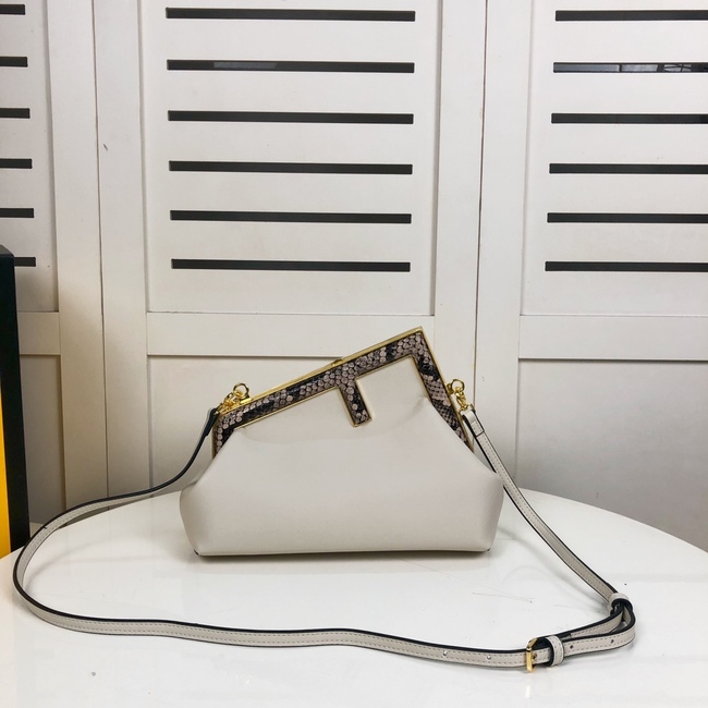 Fendi Cowhide Crossbody Bag Code: 833#/832#/