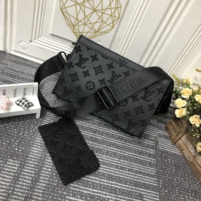 Louis Vuitton Pochette Voyage Clutch Code: M81115