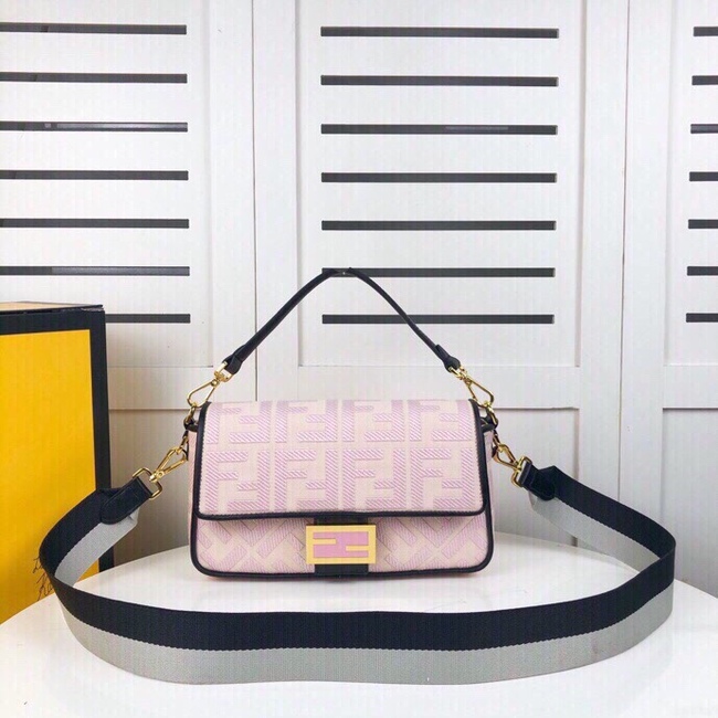 Fendi Crossbody Bag Code: F0159