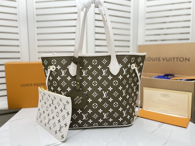 Louis Vuitton Neverfull Medium Bag Code: M46102/M46103