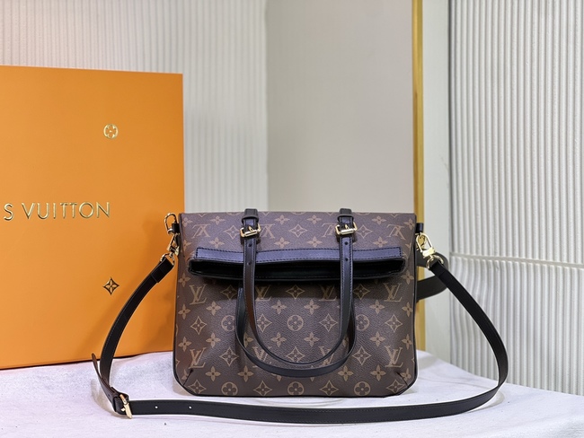 Louis Vuitton Vintage Crossbody Bag Code: M20518