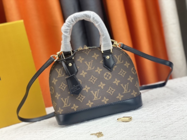 Louis Vuitton Crossbody Bag Code: M53152/M53151/41112