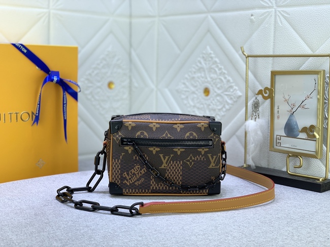 Louis Vuitton Mini Soft Trunk Chain Bag Code: M60394/M44480