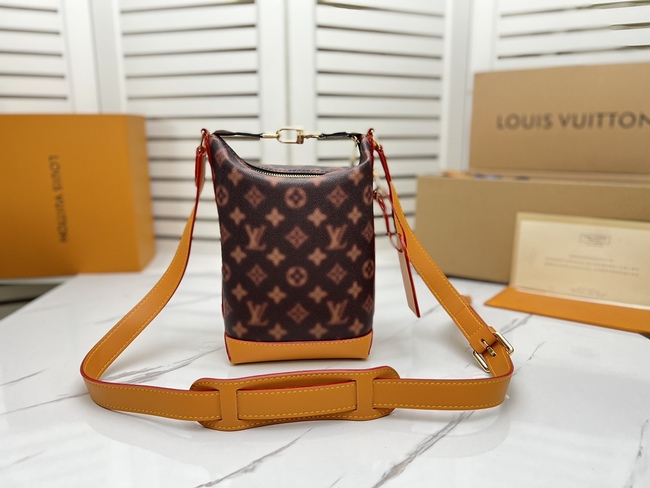 Louis Vuitton Hobo Cruiser Bag Code: M46241