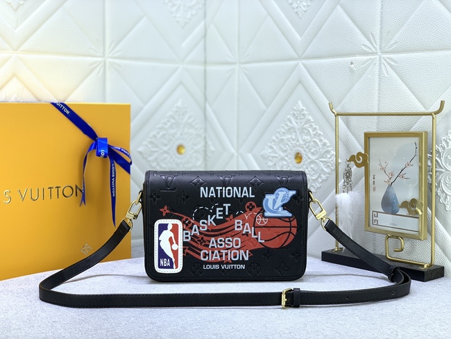 Louis Vuitton Studio Messenger Bag Code: M58498