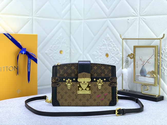 Louis Vuitton Crossbody Bag Code: M43596