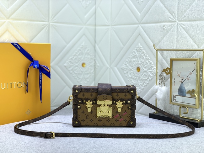 Louis Vuitton Petite Malle Bag Code: M86286