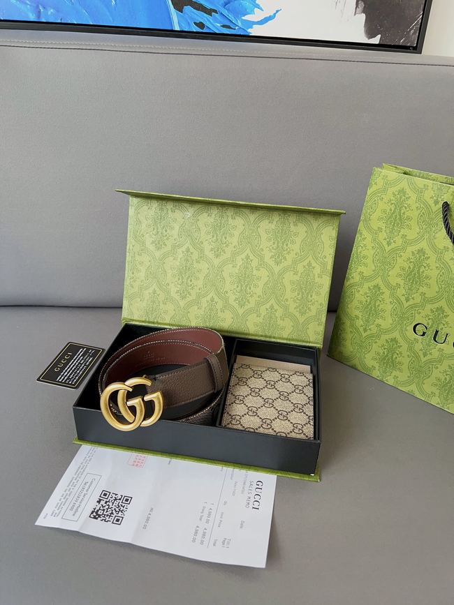 Gucci Cowhide Clutch Bag