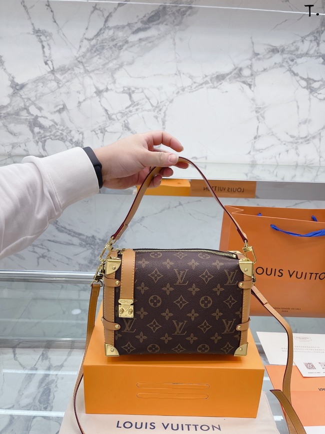 Louis Vuitton Crossbody Bag