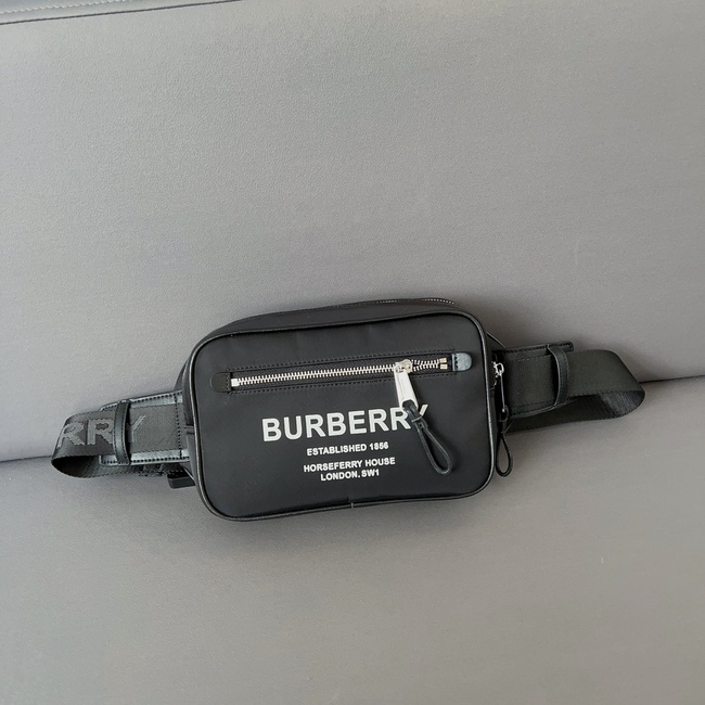 Burberry Original Craft Material Waist Bag