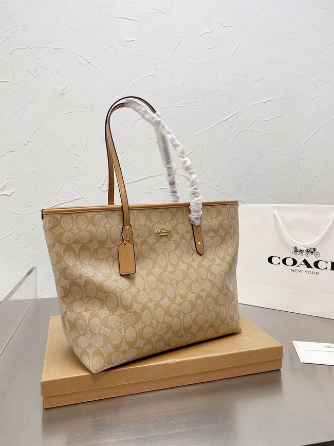 Coach Glossy Hardware Shopping Bag