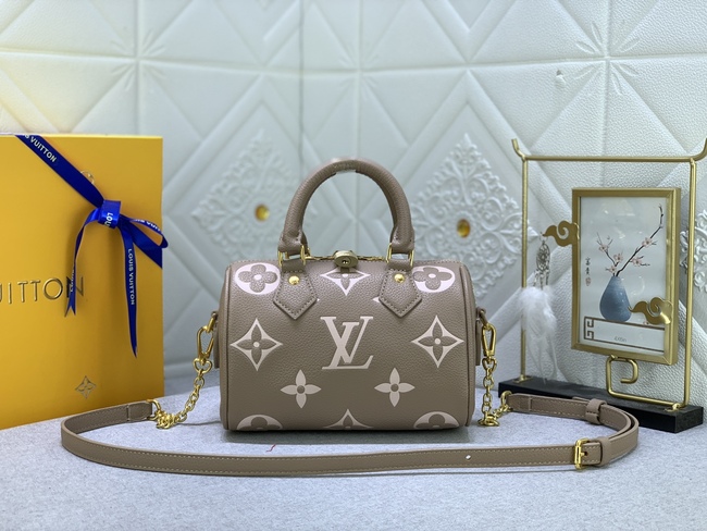 Louis Vuitton Speedy Bandoulière 20 Bag In Monogram Empreinte Leather Code: M46397/M46575/M58958珠光蓝/M58953黑色本款