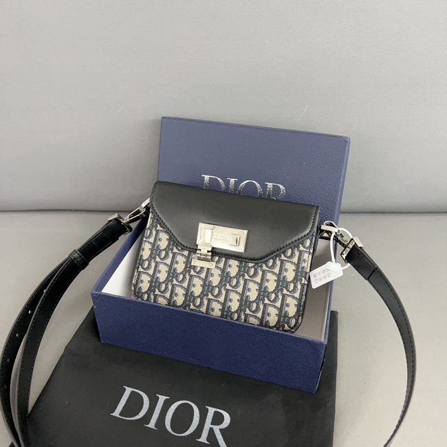 Dior Lock Embroidered Knitted Flap Phone Bag