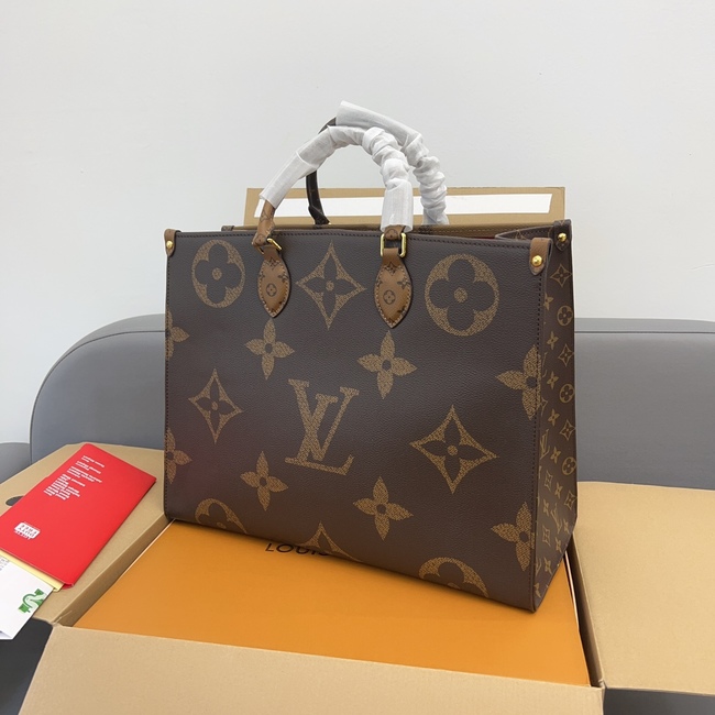 Louis Vuitton Onthego Mm Reversible Tote Bag