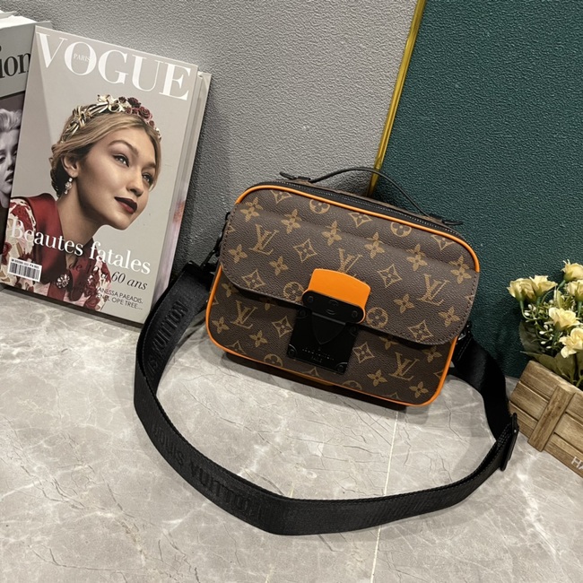 Louis Vuitton S Lock Messenger Bag Code: M46246/M45806/M58489/M45863
