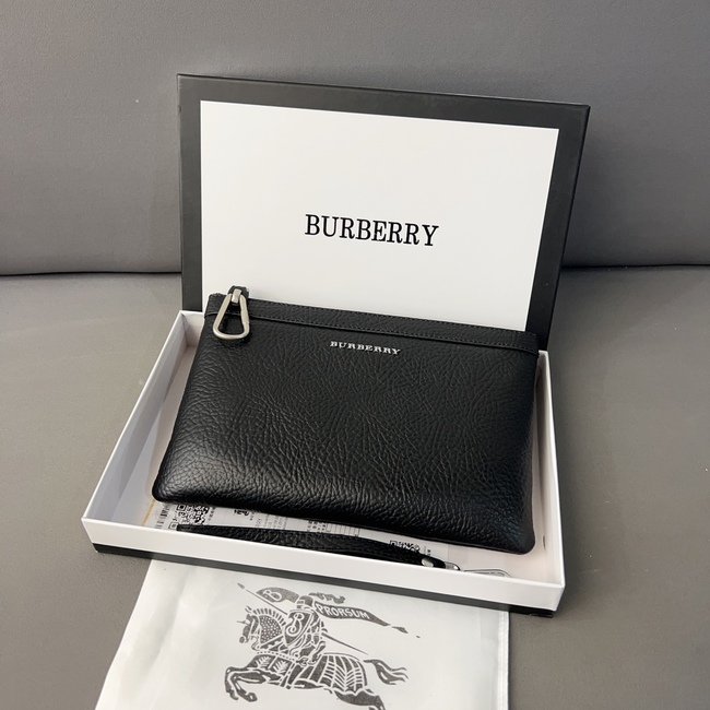 Burberry Multifunctional Cowhide Clutch Bag