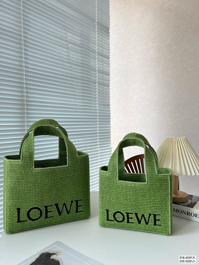 Loewe Summer Island Series Straw Tote Code:4091