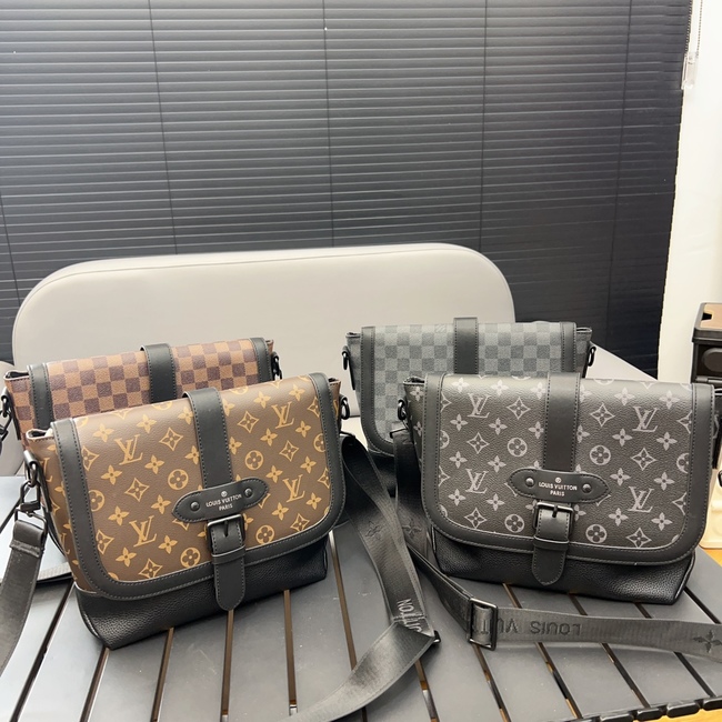 Louis Vuitton Classic Saumur Messenger Bag Shoulder Bag