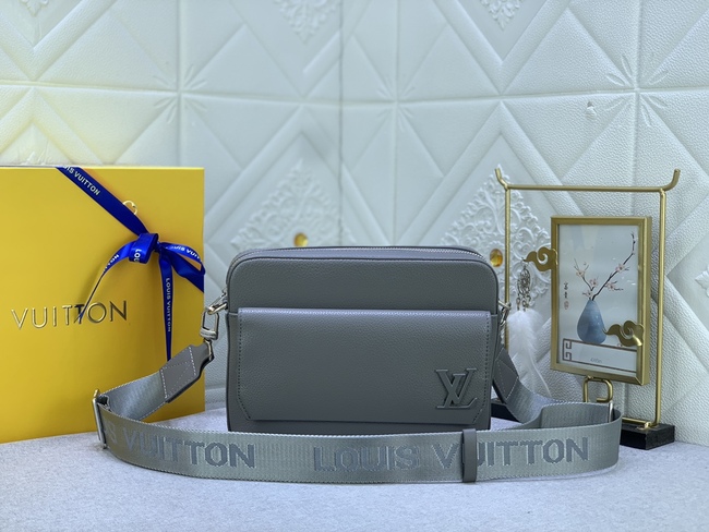 Louis Vuitton Fastline Messenger Bag Code: M22482