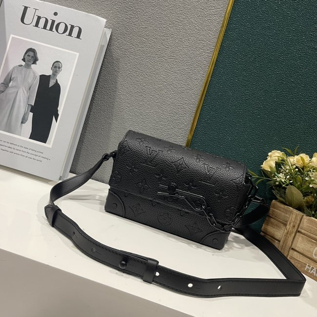 Louis Vuitton Steamer Series Messenger Bag Code: M81746 M81783 M82534