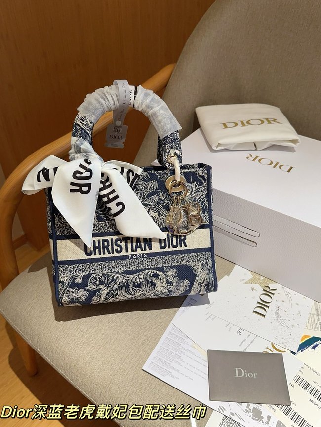 Dior Princess Diana Bag 