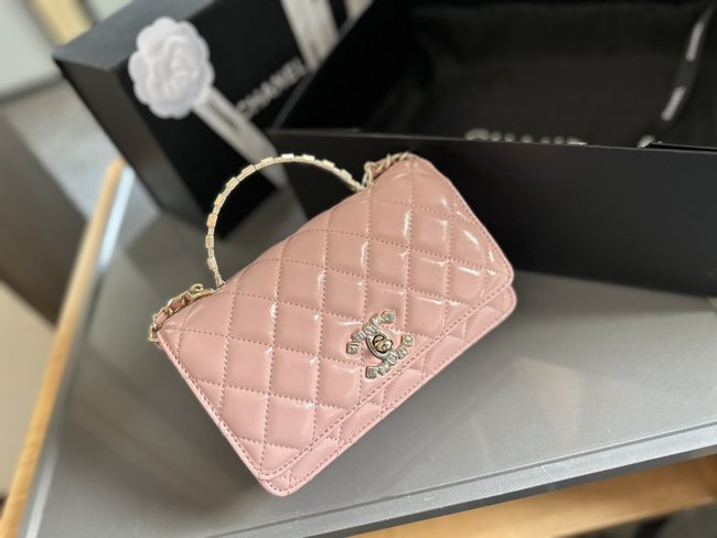 Chanel High Quality Sheepskin Pattern Diamond Handbag 