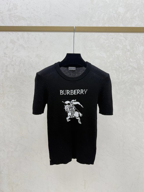 Burberry Contrast-color Warhorse Round-neck Short-sleeved Knitted Top in White, Khaki and Black