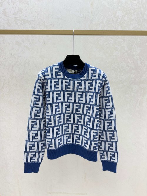 Fendi Checked Vintage Letter Round Neck Knitted Long Sleeve in Khaki and Navy