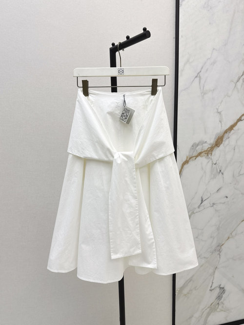 Loewe French Literary Style for Minimalist and Elegant Look