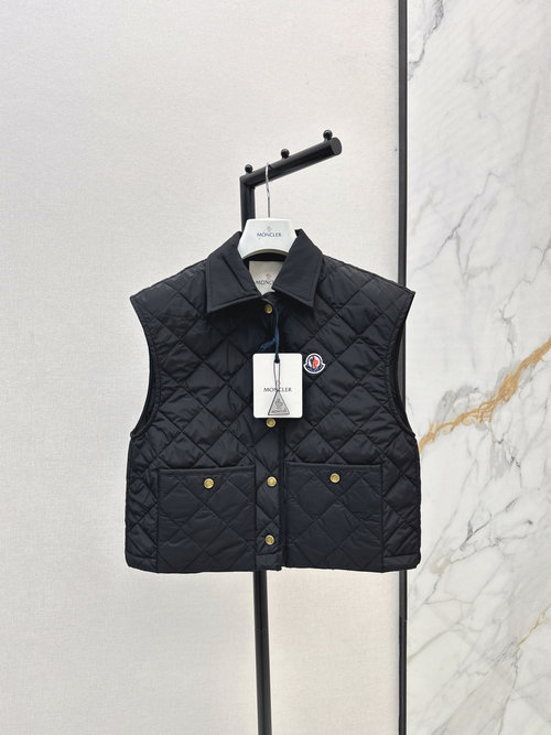 Moncler Classic Quilted Collared Cotton Vest, Breathable and Versatile