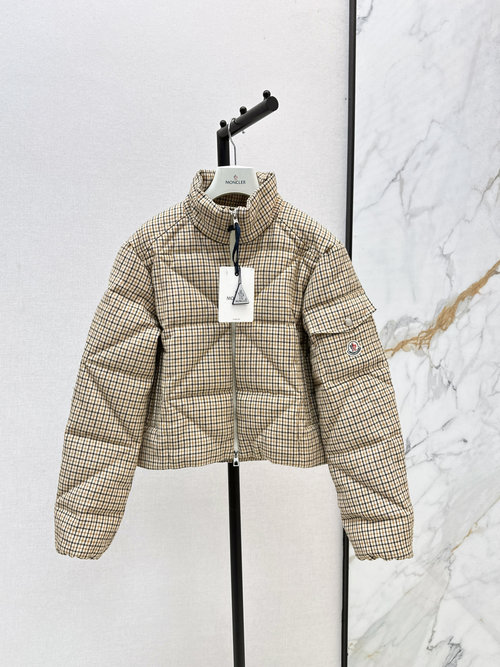 Moncler Herringbone Stand Collar Down Jacket, Premium Goose Down, Soft and Durable Fabric