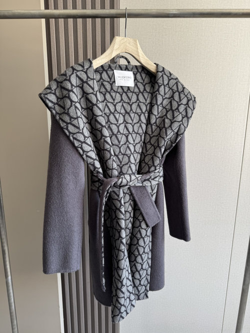 Valentino High - quality Valentino Long Coat with Dust Cover