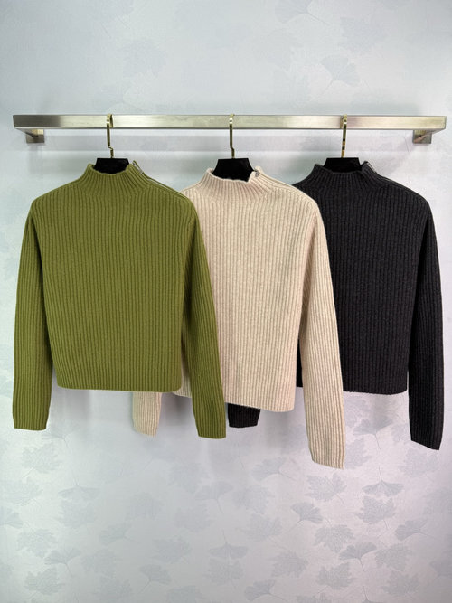 Hermes Semi-high Collar Vertical Ribbed Layering Sweater