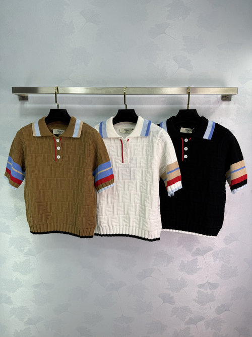 Fendi Knitted Short-sleeved Polo Shirt with Classic FF Pattern