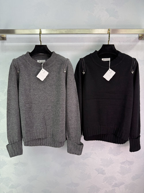 Brunello Cucinelli Grey and Black Wool Knit Sweater with Heart Zipper Design